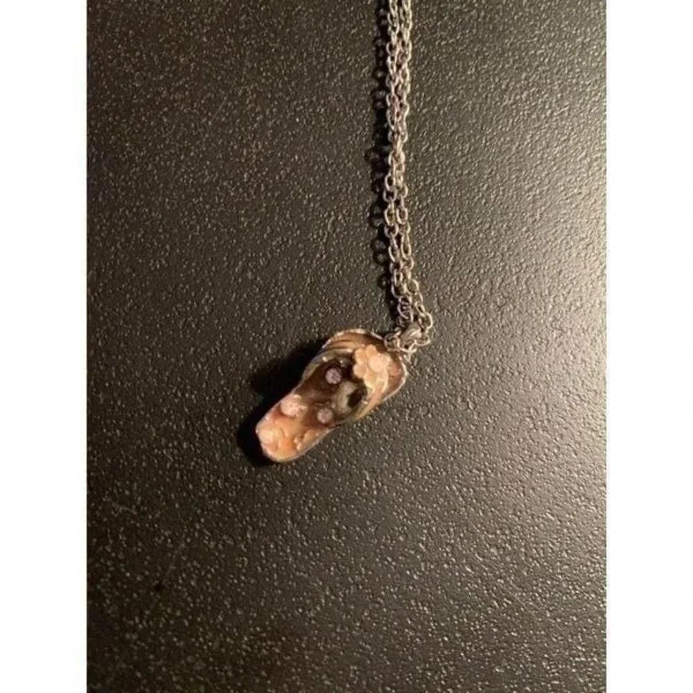 N/A adorable piece